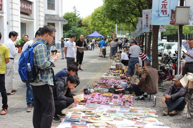 跑江湖摆地摊产品（跑江湖摆地摊十元模式）-知联副业