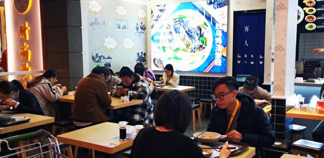 开米线店需要投资多少钱（开个米线店怎么样）-知联副业