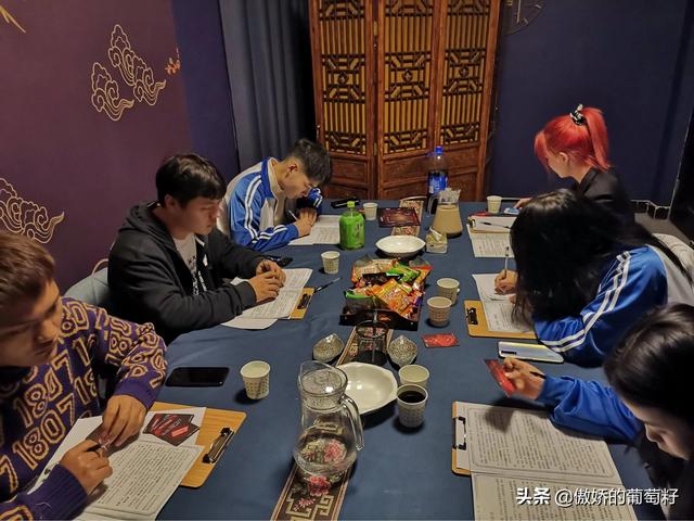 剧本杀隐藏着灰色产业（剧本杀存在着的行业乱象）-知联副业